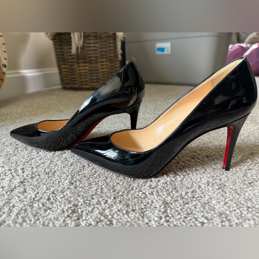 Louboutin’s Size 39